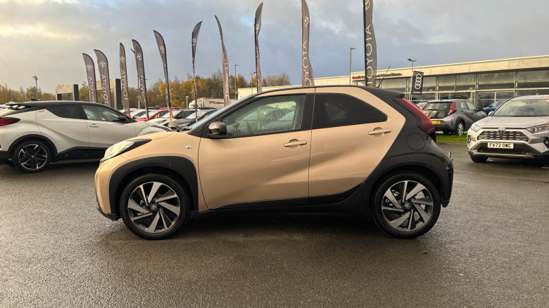 Toyota Aygo X 1.0 VVT-i Edge 5dr Petrol Hatchback